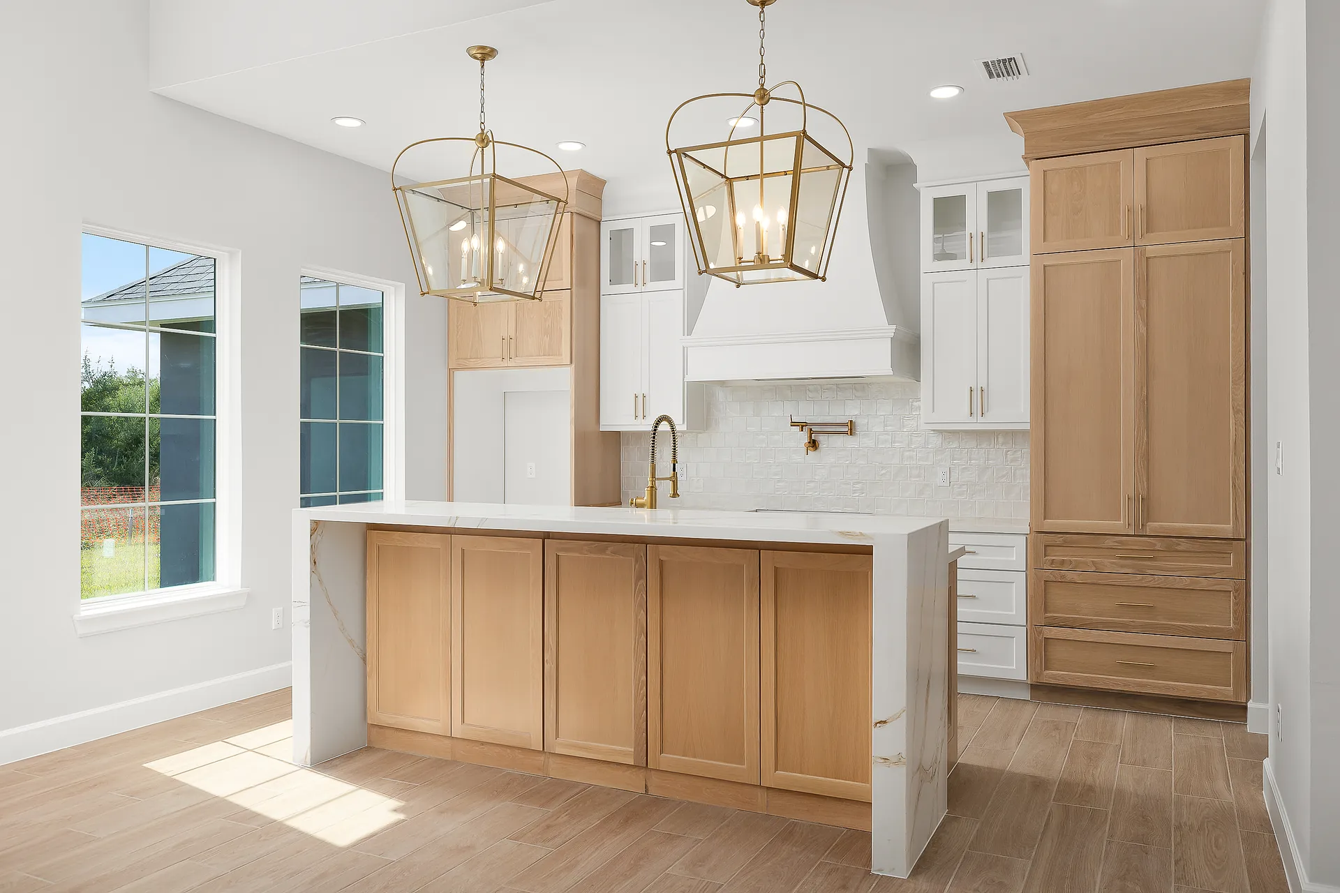 2505 Northgate custom home, photograph 7 of 19